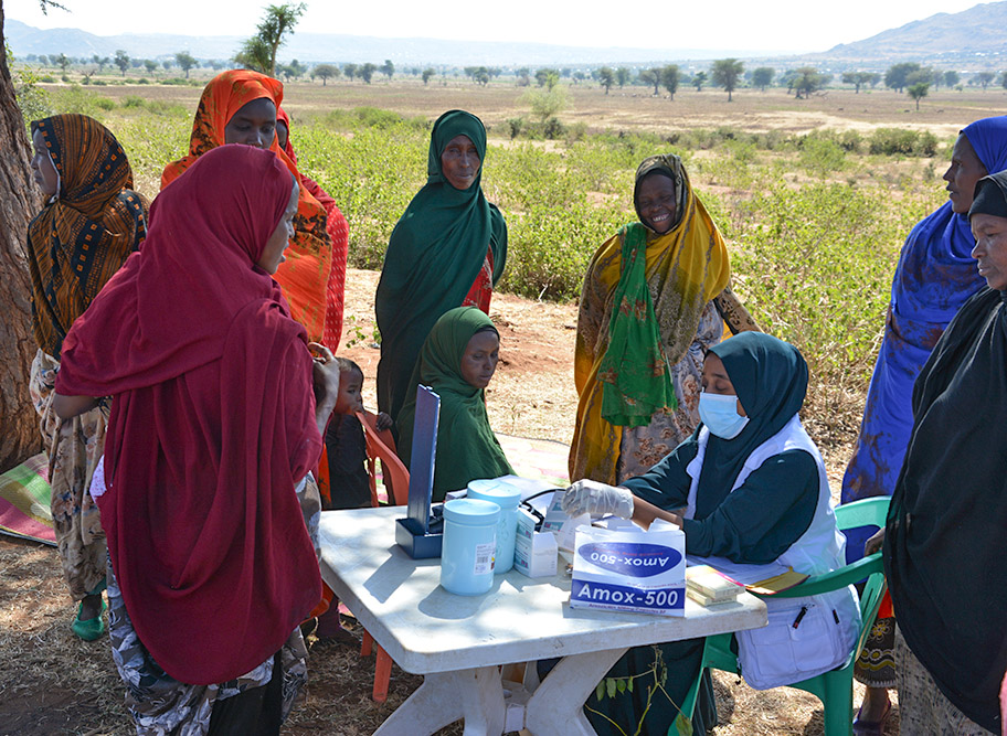 Mobiler Einsatz zur Versorgung von Müttern und Kindern in der Somali-Region in Äthiopien. Foto: Ärzte der Welt Mobiler Einsatz zur Versorgung von Müttern und Kindern in der Somali-Region in Äthiopien. Foto: Ärzte der Welt