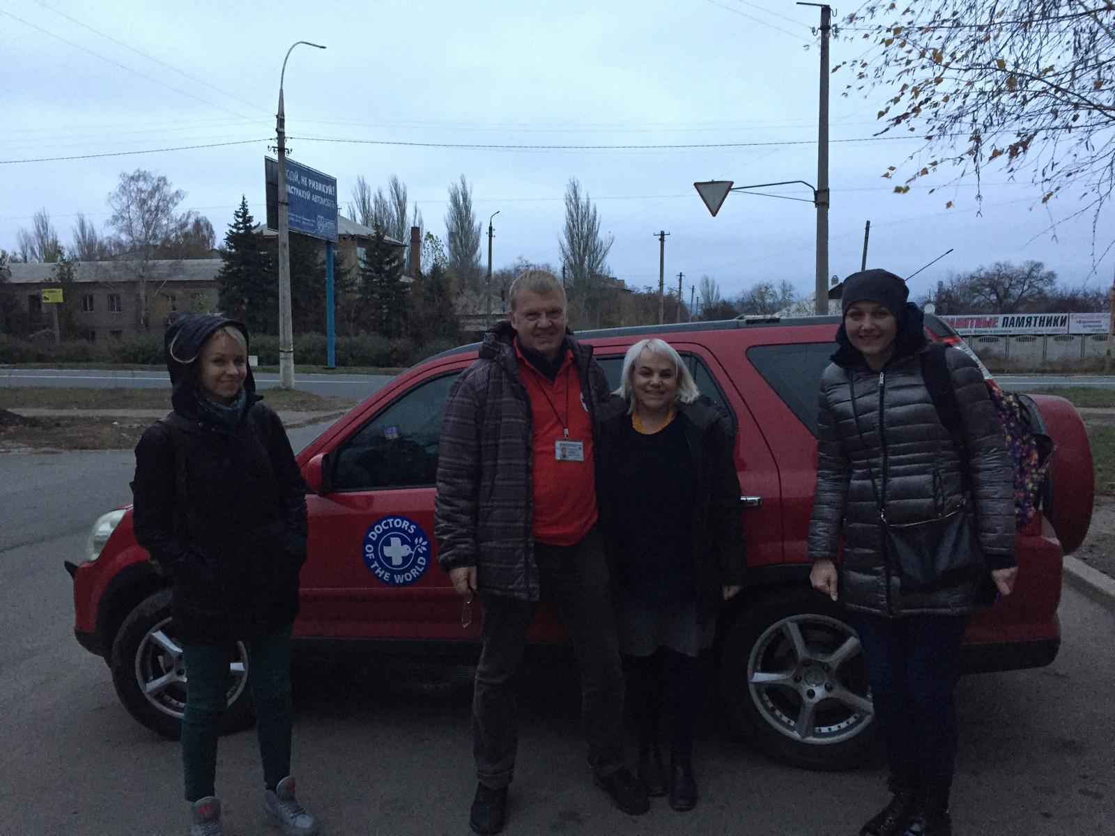 Ein Team von Ärzte der Welt untersucht die medizinische Versorgung der Bevölkerung in der Region Donetsk. Foto: Ärzte der Welt