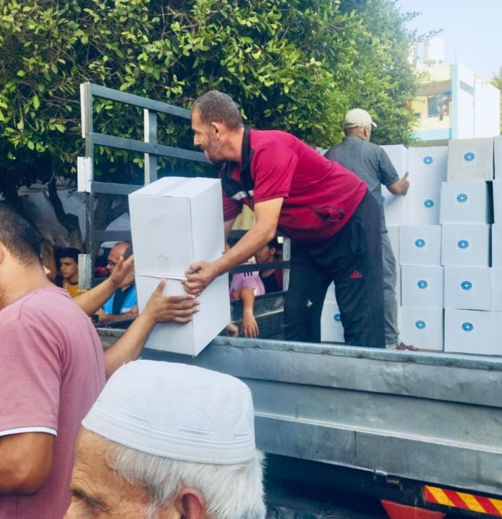 Mitarbeitende von Ärzte der Welt liefern Hilfsgüter in Gaza aus. Foto: Ärzte der Welt