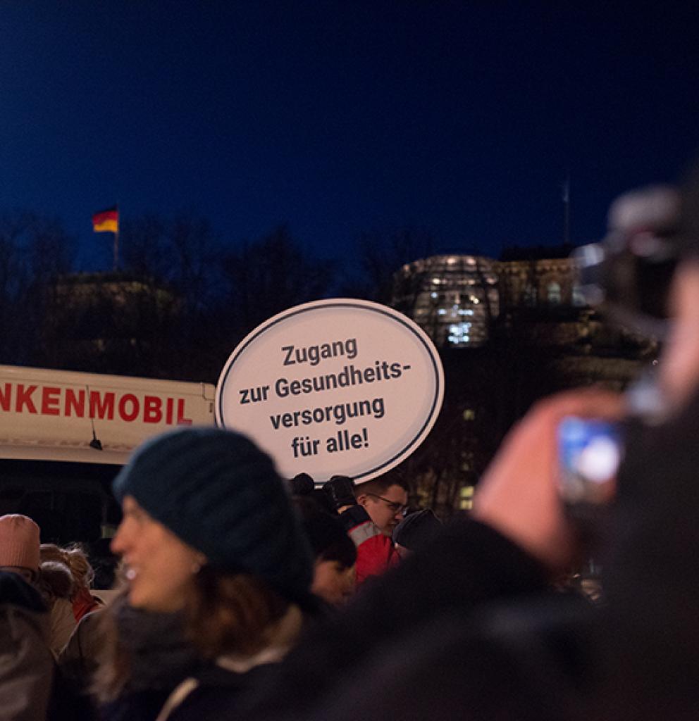 Demonstration am Brandenburger Tor. Foto: Renate Chueire