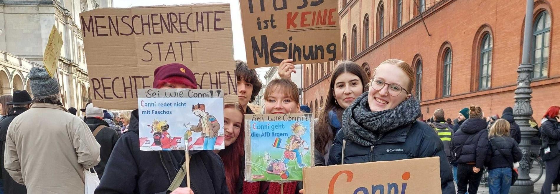 Demonstrierende auf der Demo gegen Rechts in München. Foto: Ärzte der Welt.