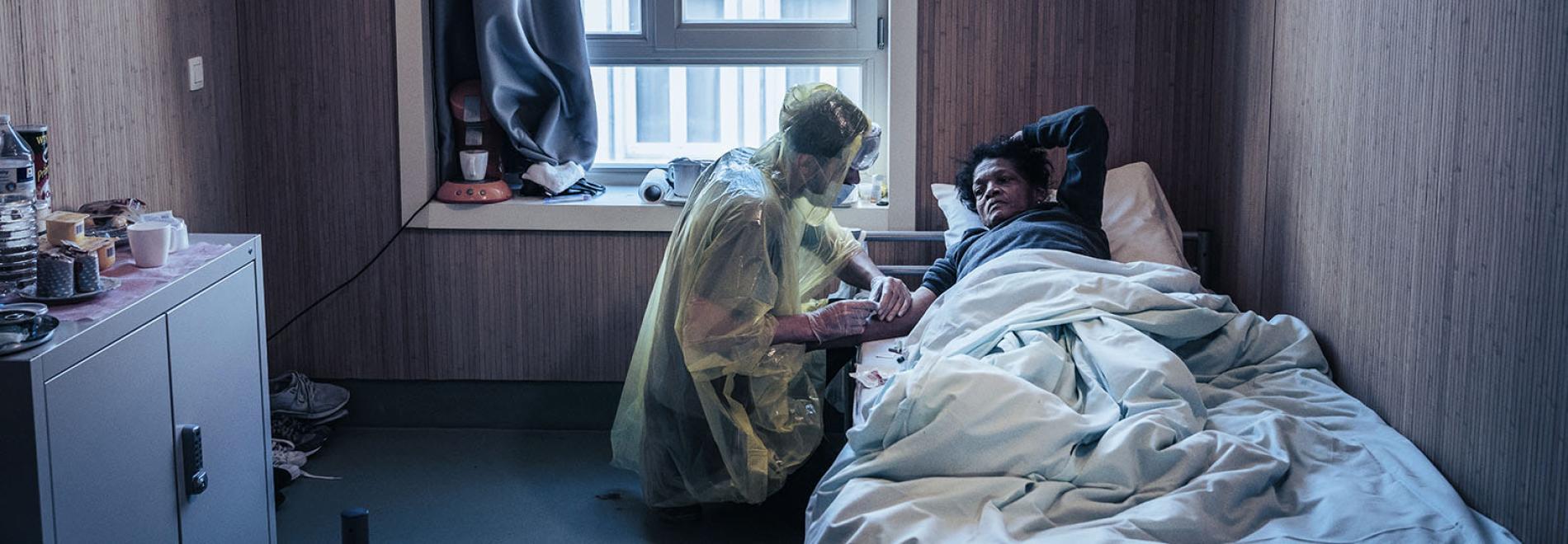 Left Behind: Voices of People Excluded from Universal Healthcare Coverage in Europe. Foto: Marie Monsieur