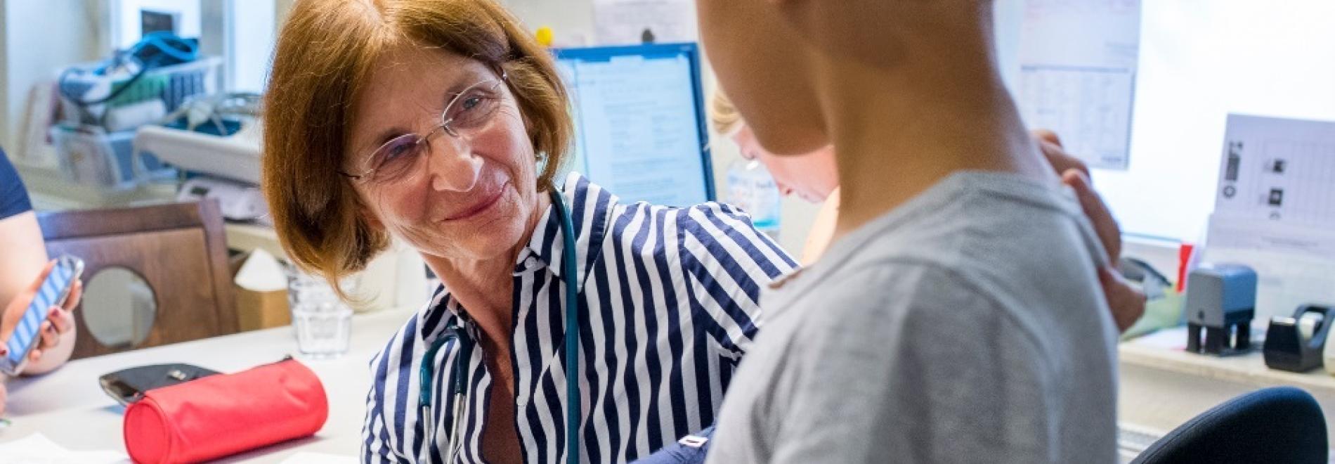 Versorgung in der Kindersprechstunde in Hamburg. Foto: Bente Stachowske