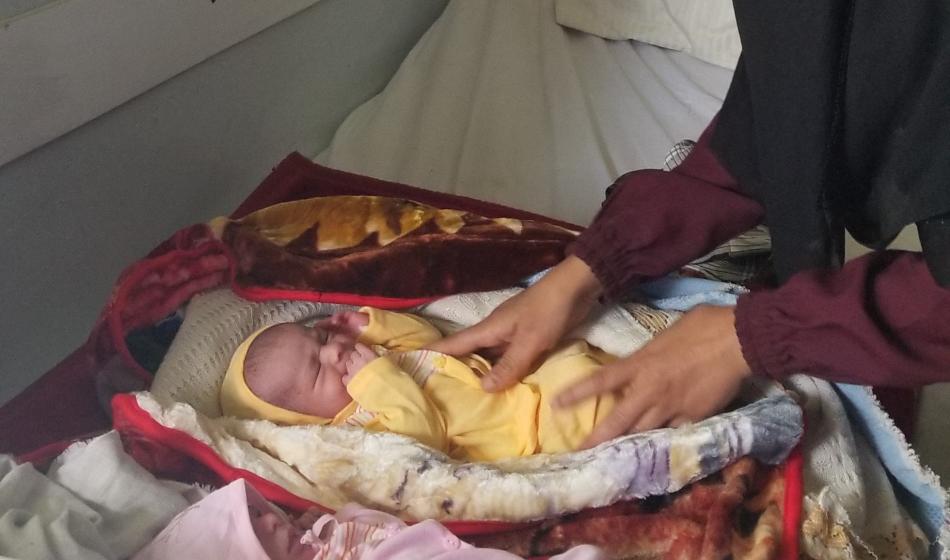 In einer Gesundheitseinrichtung im Jemen werden Babys versorgt. Foto: Ärzte der Welt