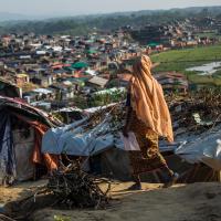 Eine Frau im Flüchtlingscamp Cox's Bazar. Foto: Arnaud Finistre