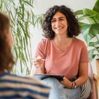 Alle Menschen haben ein Recht auf angemessene Gesundheitsversorgung. Foto: Claudia Catalan