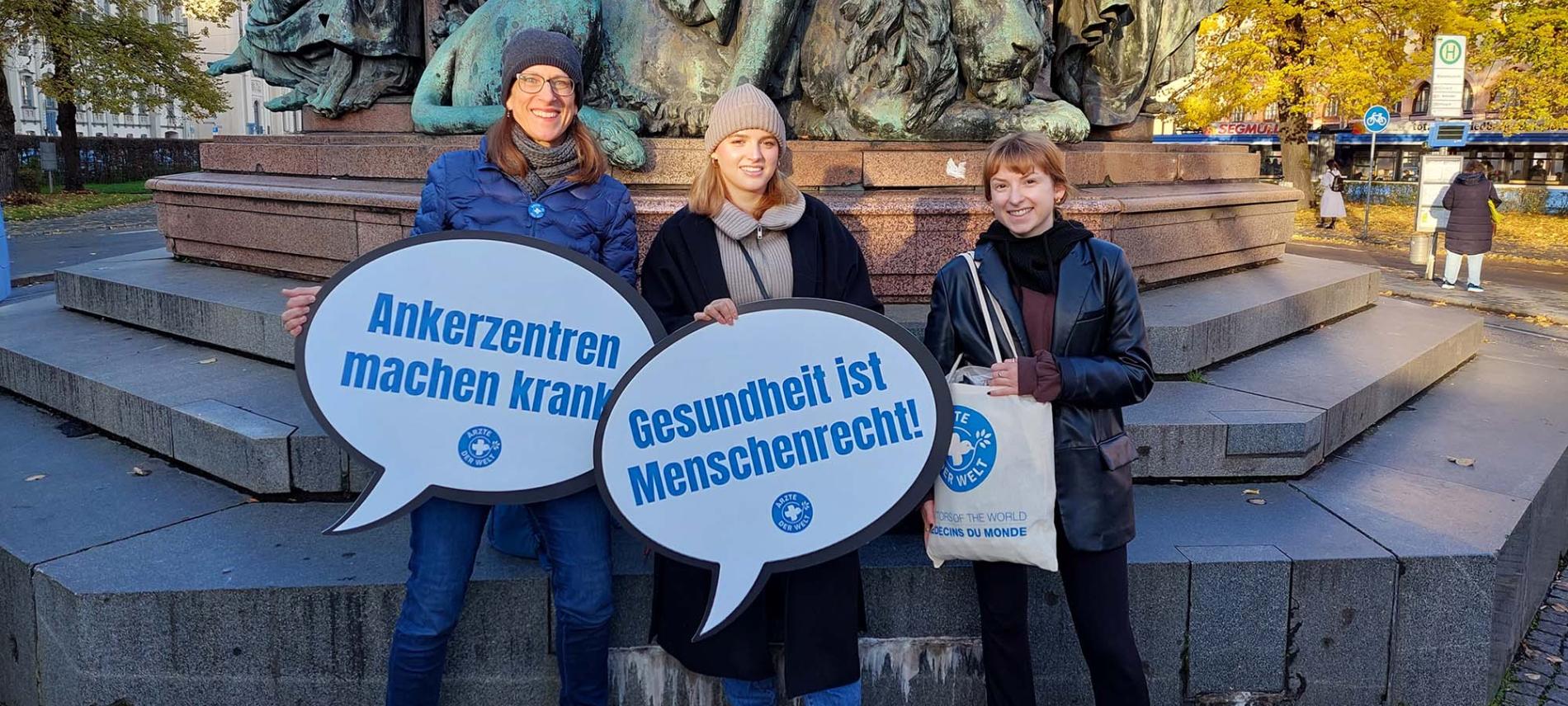 Demo zu einer Anhörung im Bayeriscchen Landtag im November 2022. Foto: Ärzte der Welt