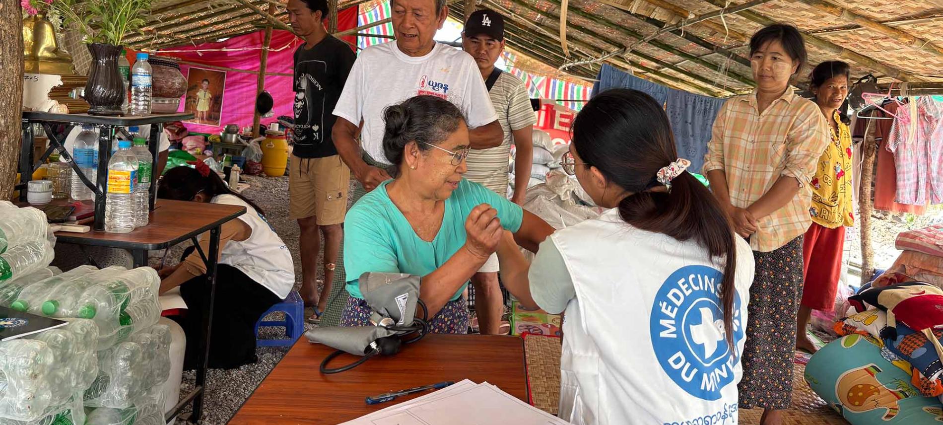 Das Team von Ärzte der Welt versorgte umgehend die Menschen in Myanmar. Foto: Ärzte der Welt