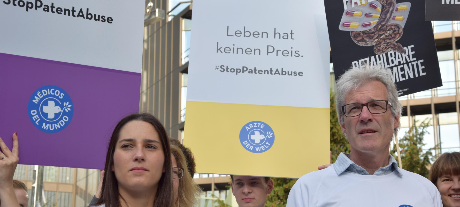 Protest vor dem Europäischen Patentamt. Foto: Lukas Lauber