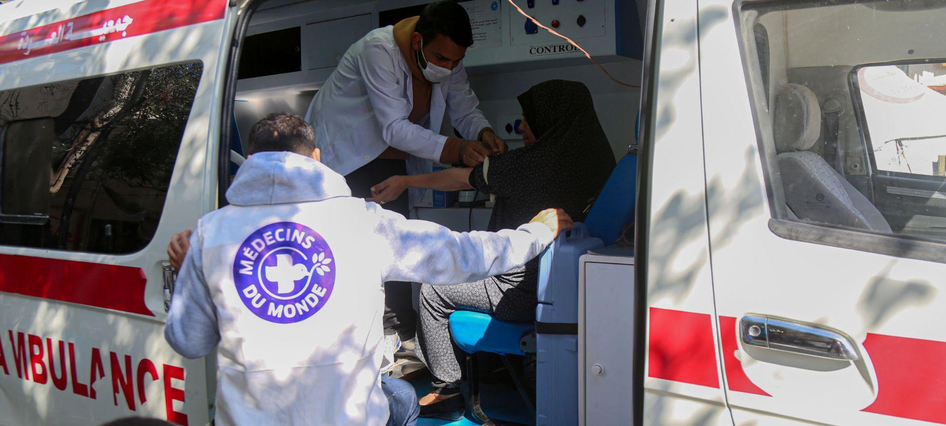 Ärzte der Welt Teams leisten humanitäre Hilfe in Gaza. Foto: Ärzte der Welt Humanitäre Helfer*innen von Ärzte der Welt in Gaza. Foto: Ärzte der Welt