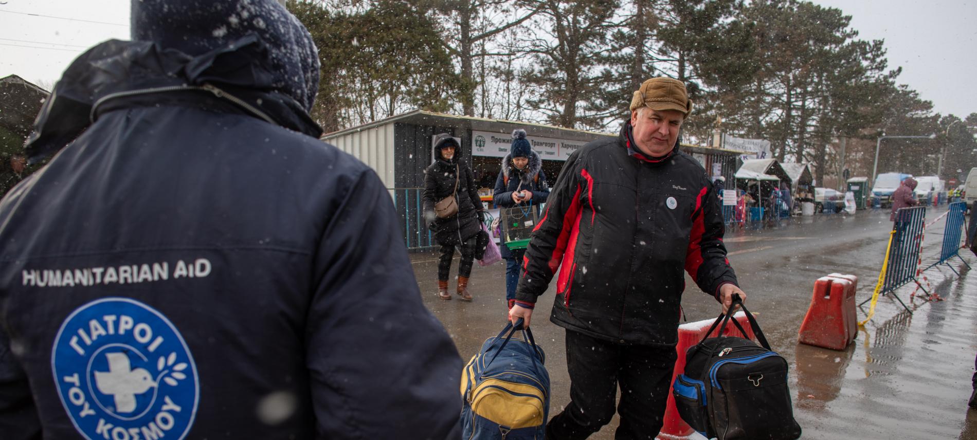 Ärzte der Welt Griechenland an der ukrainischen Grenze im Einsatz; Foto:©Yiannis Yiannakopoulos