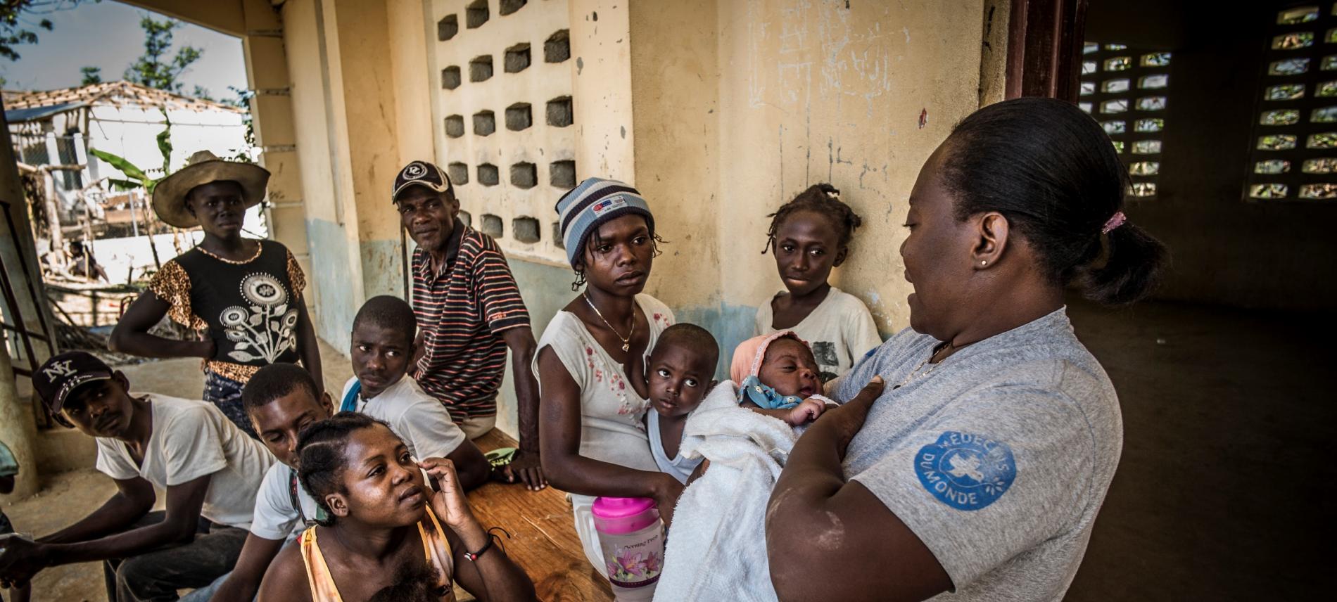 Medizinische Grundversorgung von Schwangeren, Müttern und Kindern in Haiti. Foto: Olivier Papegnies