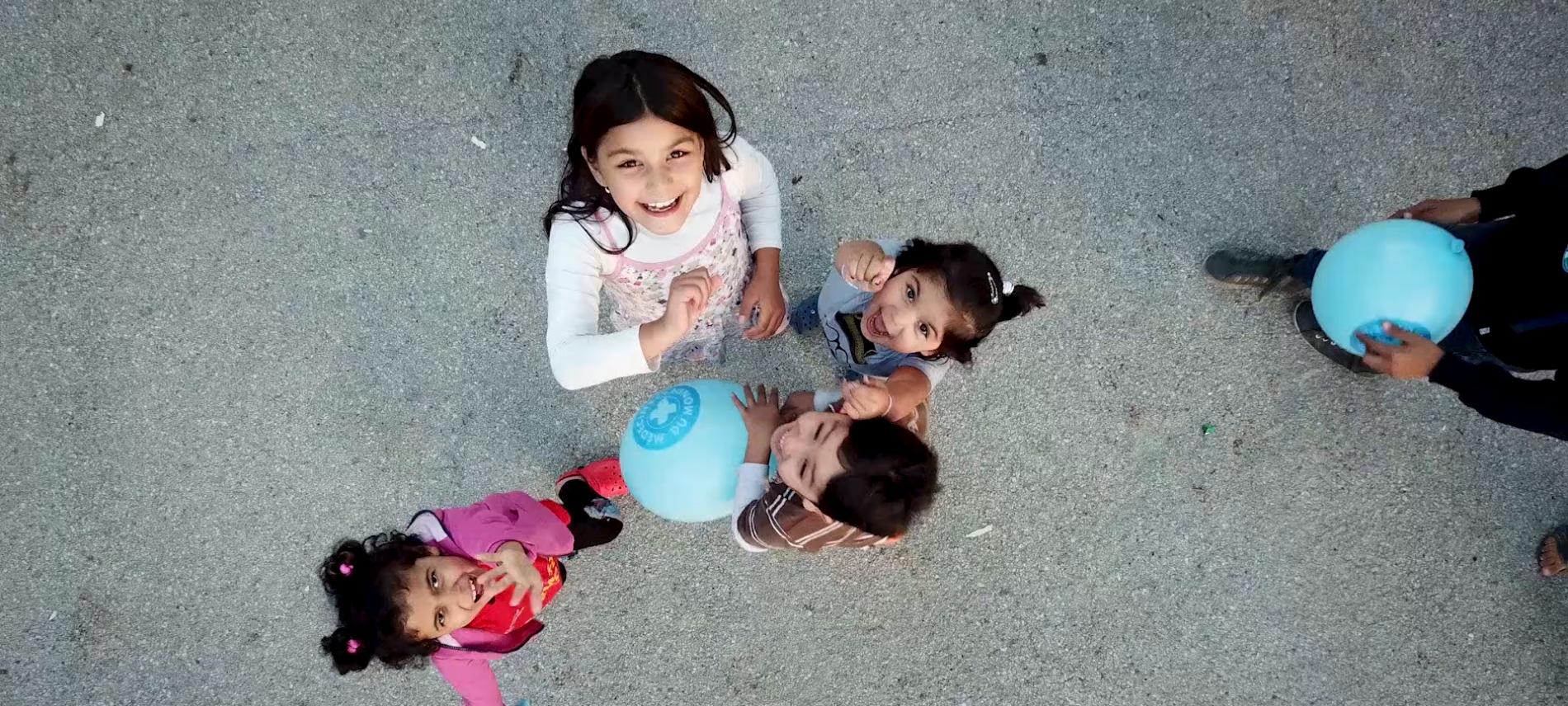 Kinder spielen in einer Unterkunft für Geflüchtete in Zagreb, Kroatien. Foto: Elisa Vandekerckhove