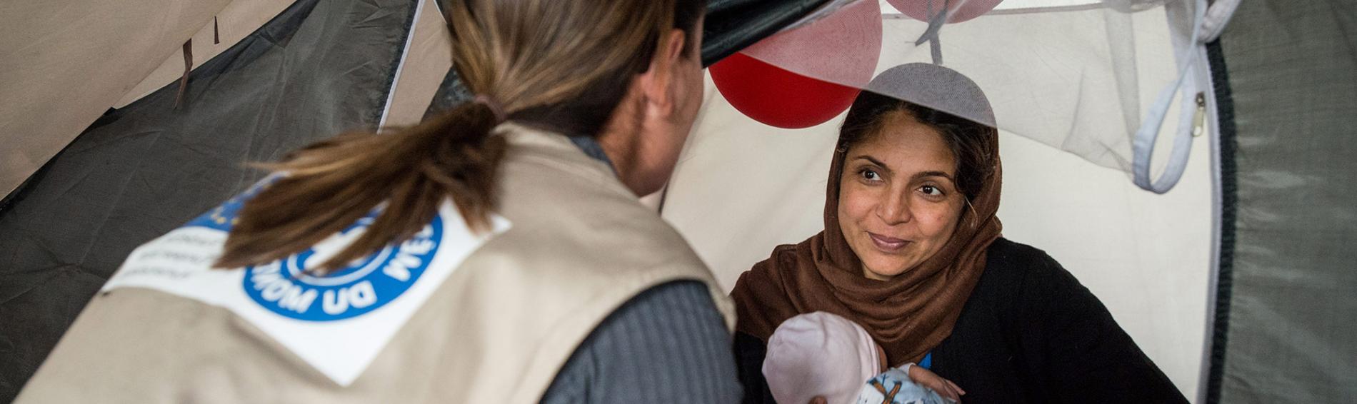 Immer mehr Frauen flüchten alleine mit ihren Kindern. Foto: Guillaume Pinon