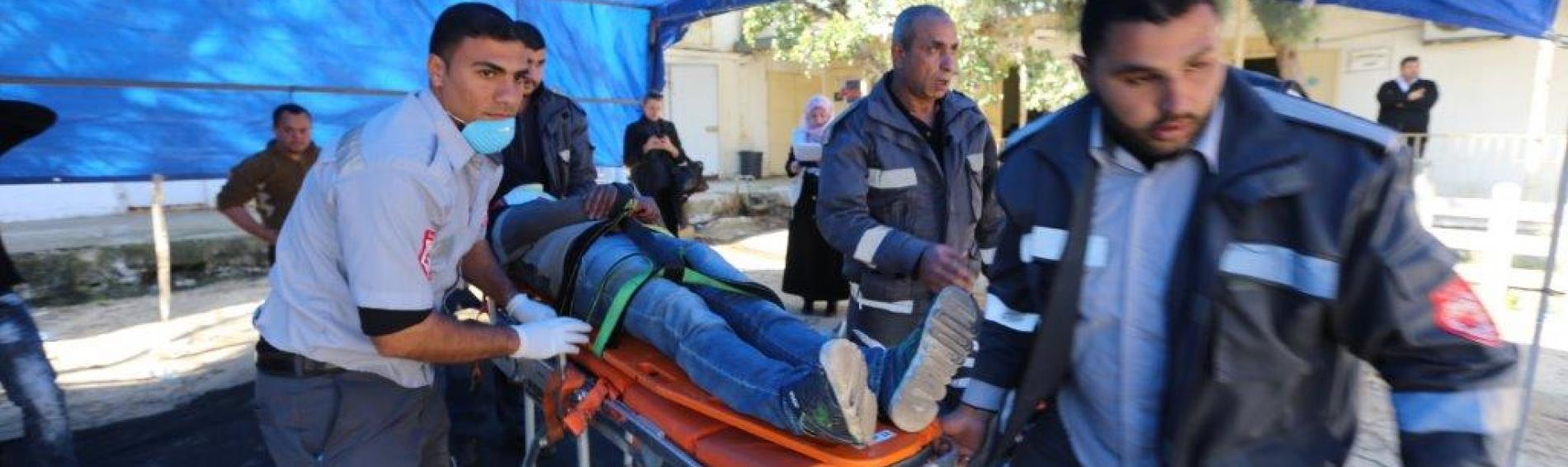 Sanitäter nehmen an einer von Ärzte der Welt organisierten Notfallsimulation in Gaza teil