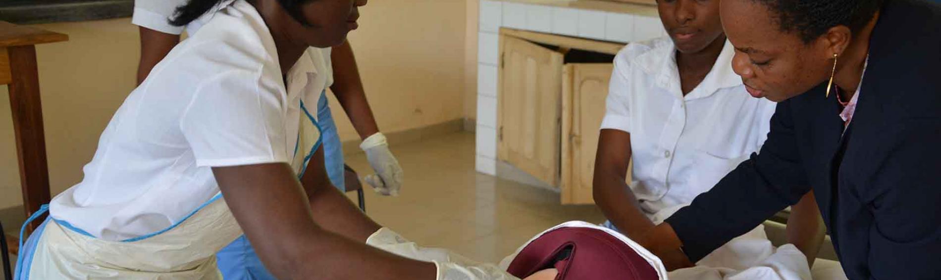 Schulung in Togo. Foto: Ärzte der Welt.