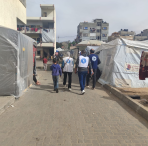 Medizinische Fachkräfte laufen durch Geflüchtetencamps in Gaza, Foto:Ärzte der Welt