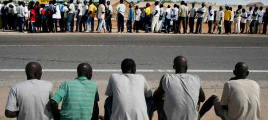 Immer mehr Migranten*innen in stranden in Tunesien. Foto: Medicos del Mundo