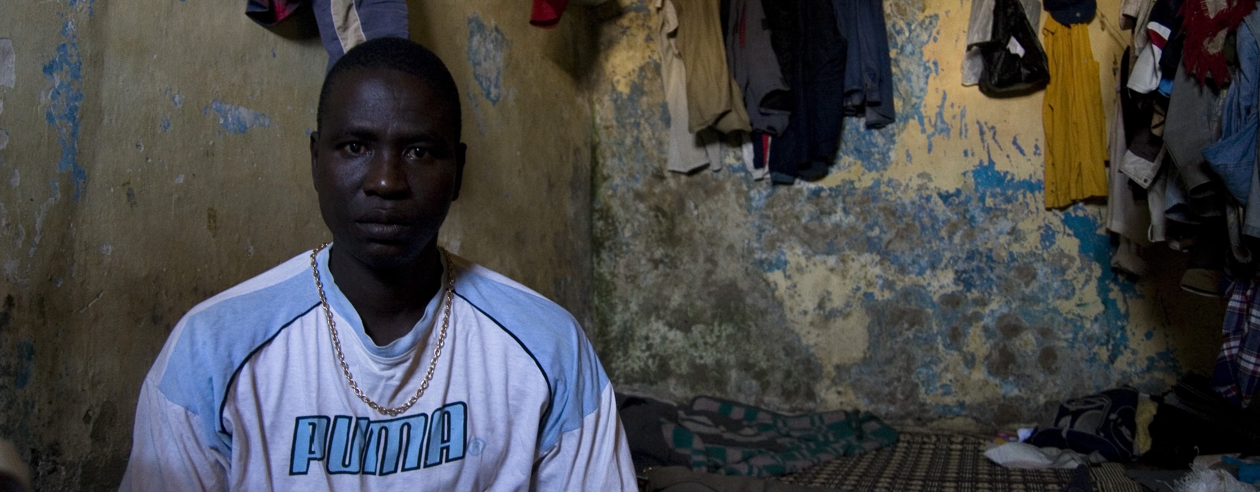 © Sébastien Duijndam Mann in einem Camp für Geflüchtete in Marokko.