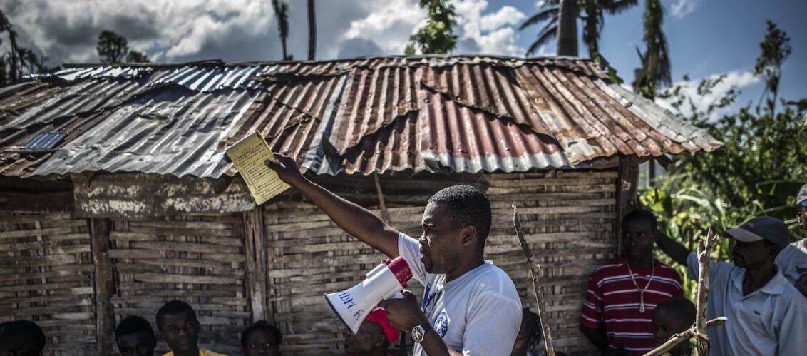 Oliver Papegnies Haiti: Zwischen Jeremie und dem Dorf Desirmeaux. Plan gegen die Cholera. für Medecins Du Monde, 7. Dezember 2016.