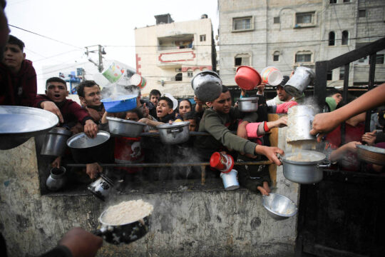 Hilfe verhindert, Polio-Gefahr wächst