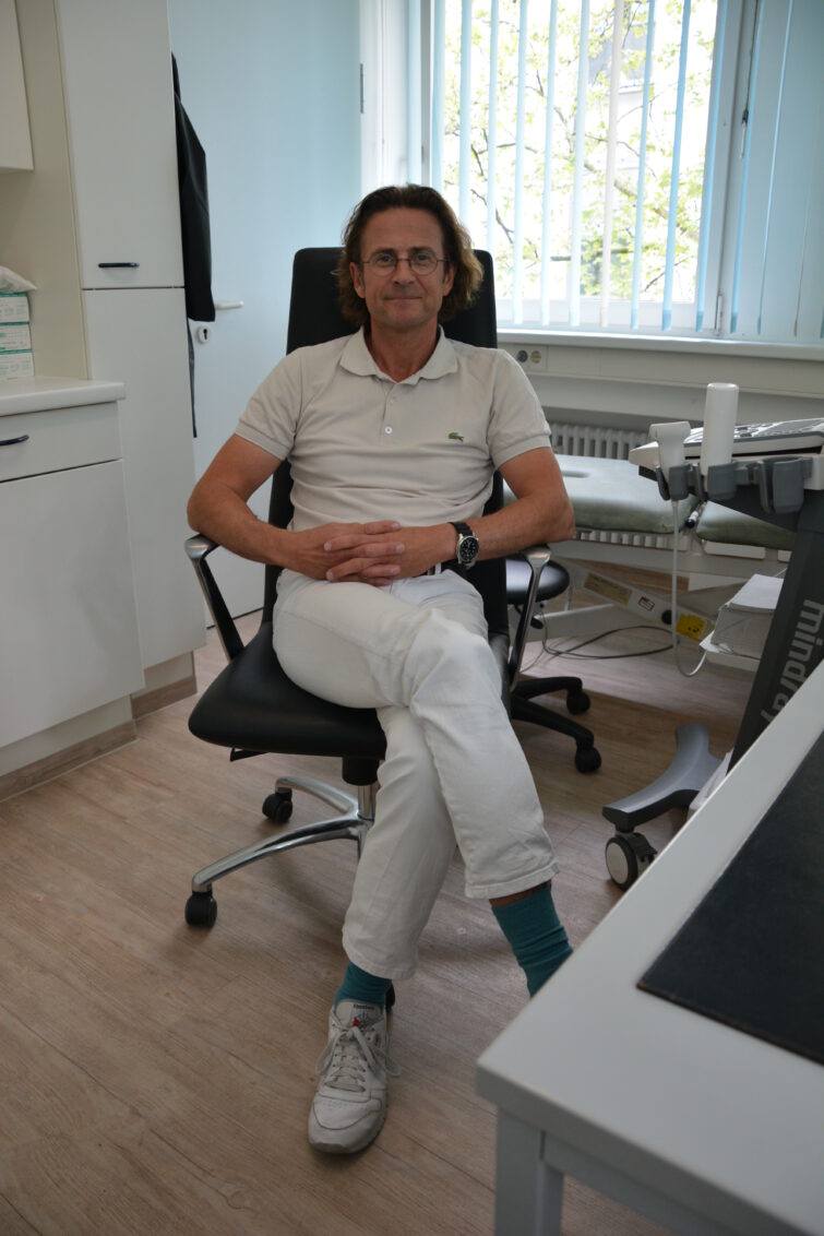 Dr. Ralf Ullmann: Schnell und unkompliziert helfen