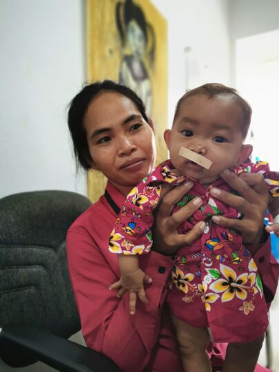 Aktion Lächeln: Operieren und Weiterbilden