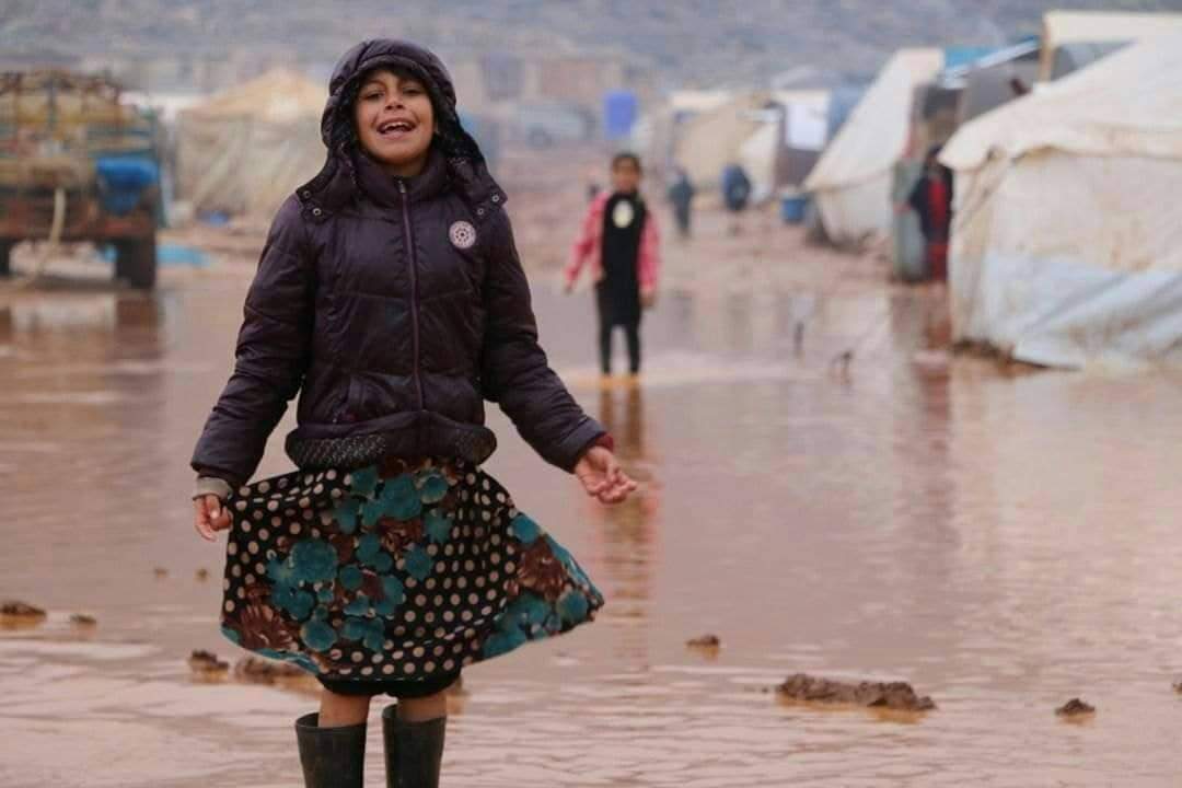 Ausharren in überfluteten Camps