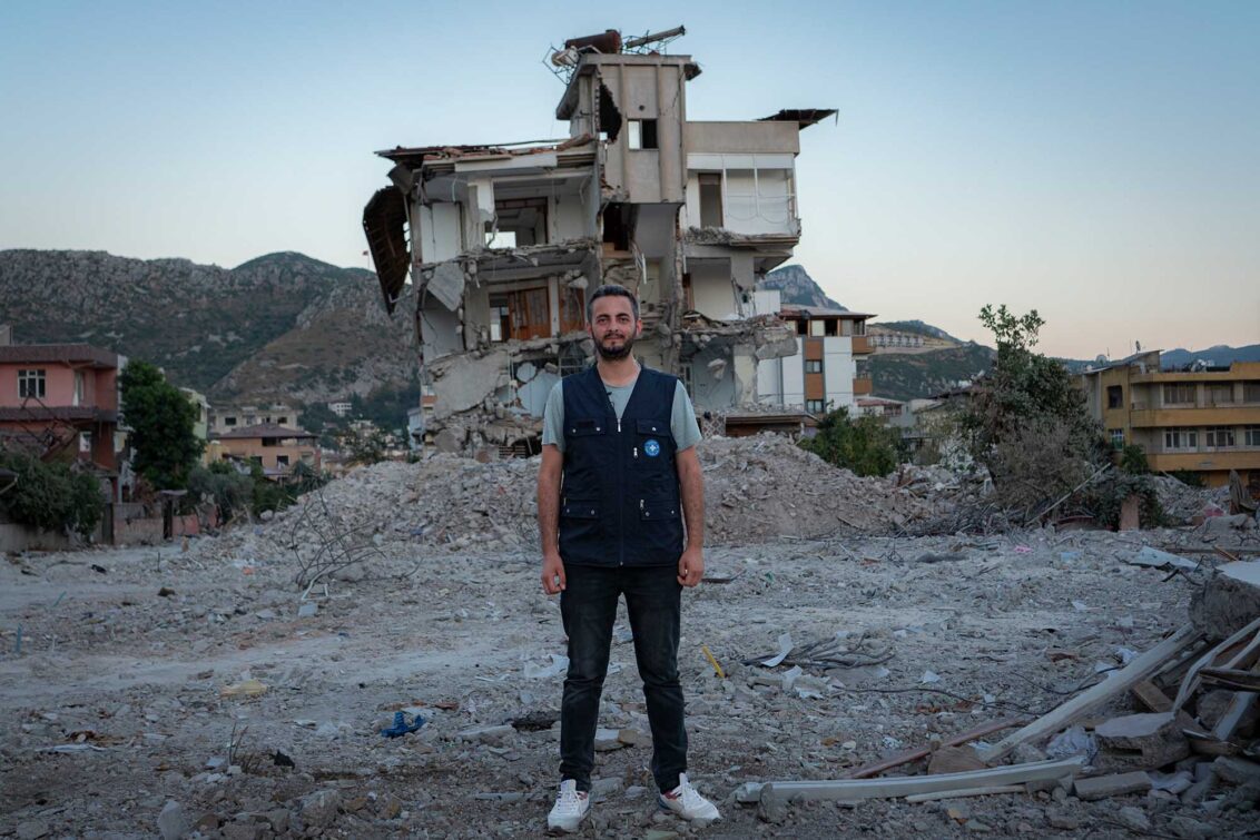 Wiederaufbau und neue Bedrohungen