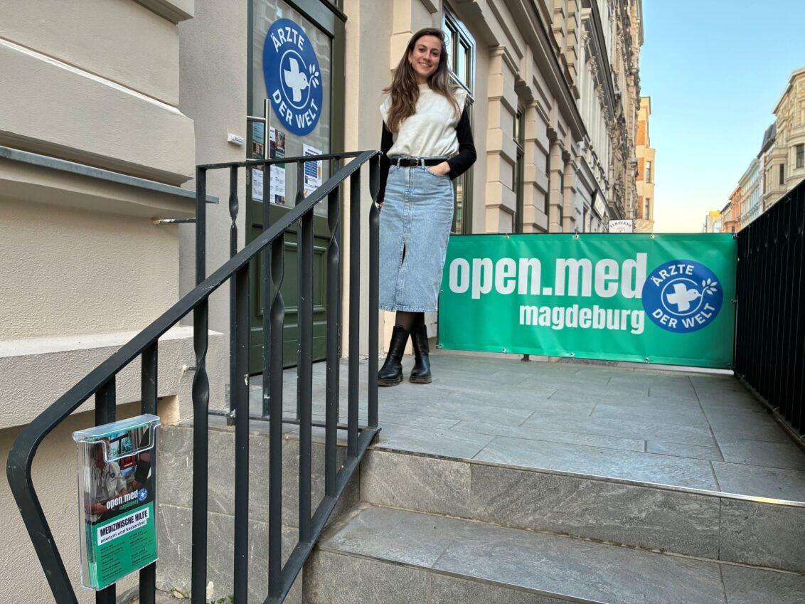 Ärzte der Welt eröffnet die Anlaufstelle open.med Magdeburg in 2024.