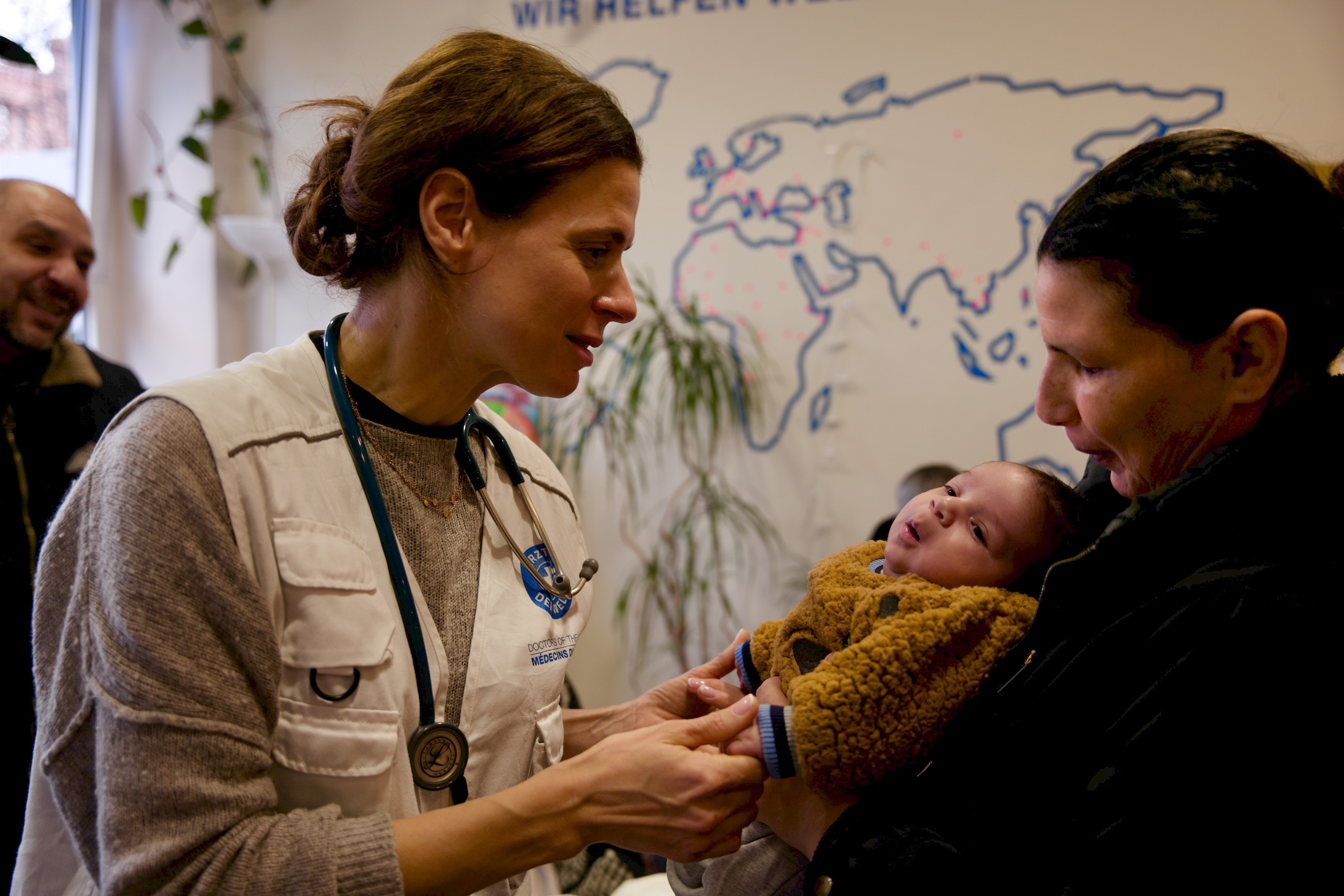 In der Anlaufstelle von open.med München nehmen Menschen ohne Krankenversicherung medizinische Hilfe in Anspruch.