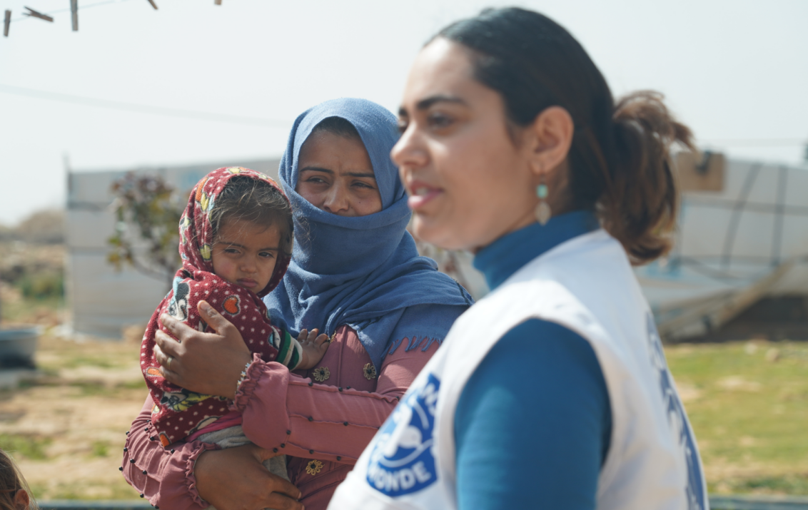 © Ärzte der Welt Eine Frau mit Kind und eine Mitarbeiterin von Ärzte der Welt im Libanon. © Ärzte der Welt
