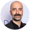 Portrait: Dr. Cihan Çelik, Facharzt für Innere Medizin und Pneumologie